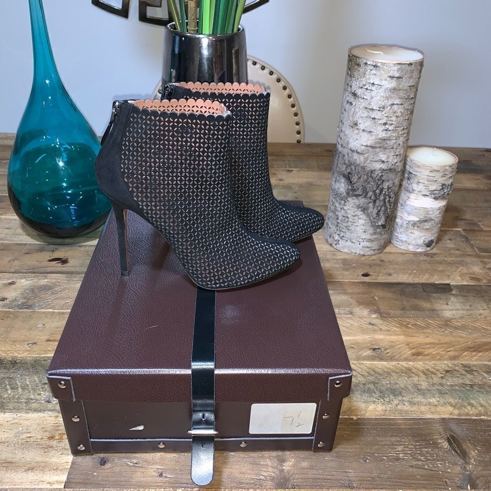 Alaia Laser Cut Suede Booties - Picture 4 of 8